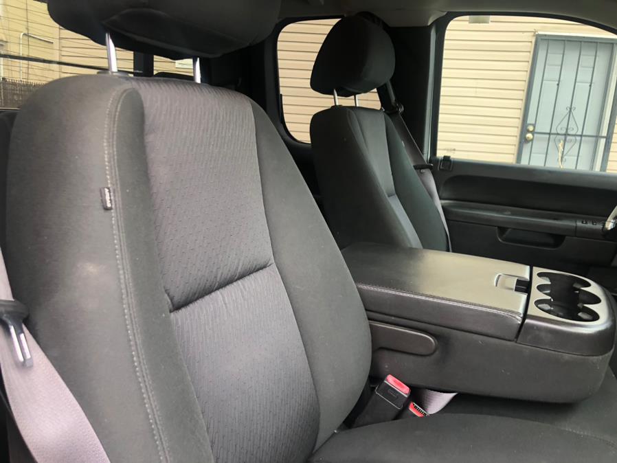 2012 GMC Sierra 1500 4WD Ext Cab 143.5" SLE, available for sale in Irvington, New Jersey | Elis Motors Corp. Irvington, New Jersey 2012 GMC Sierra 1500 4WD Ext Cab 143.5" SLE, available for sale in Irvington, New Jersey | Elis Motors Corp. Irvington, New Jersey