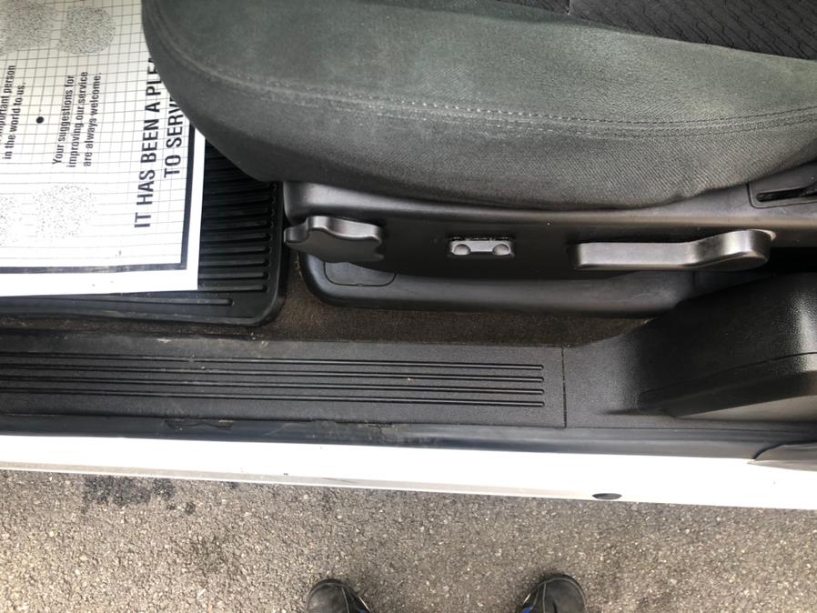 2012 GMC Sierra 1500 4WD Ext Cab 143.5" SLE, available for sale in Irvington, New Jersey | Elis Motors Corp. Irvington, New Jersey 2012 GMC Sierra 1500 4WD Ext Cab 143.5" SLE, available for sale in Irvington, New Jersey | Elis Motors Corp. Irvington, New Jersey