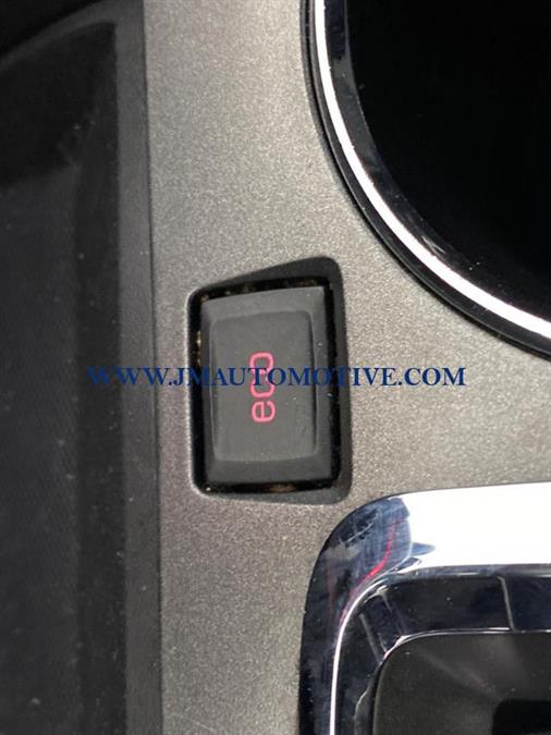 2013 GMC Terrain AWD 4dr SLE w/SLE-1, available for sale in Naugatuck, Connecticut | J&M Automotive Sls&Svc LLC. Naugatuck, Connecticut 2013 GMC Terrain AWD 4dr SLE w/SLE-1, available for sale in Naugatuck, Connecticut | J&M Automotive Sls&Svc LLC. Naugatuck, Connecticut