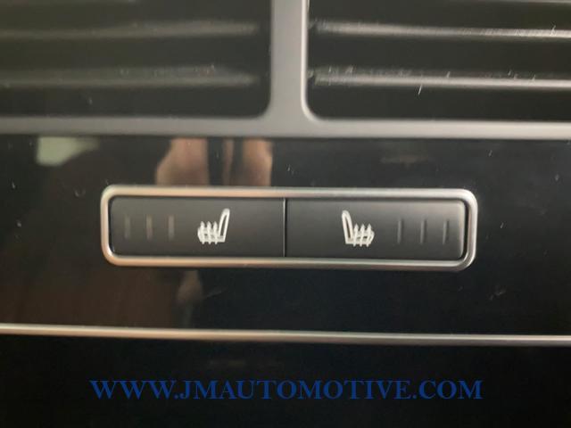2016 Land Rover Range Rover Sport 4WD 4dr V8, available for sale in Naugatuck, Connecticut | J&M Automotive Sls&Svc LLC. Naugatuck, Connecticut 2016 Land Rover Range Rover Sport 4WD 4dr V8, available for sale in Naugatuck, Connecticut | J&M Automotive Sls&Svc LLC. Naugatuck, Connecticut