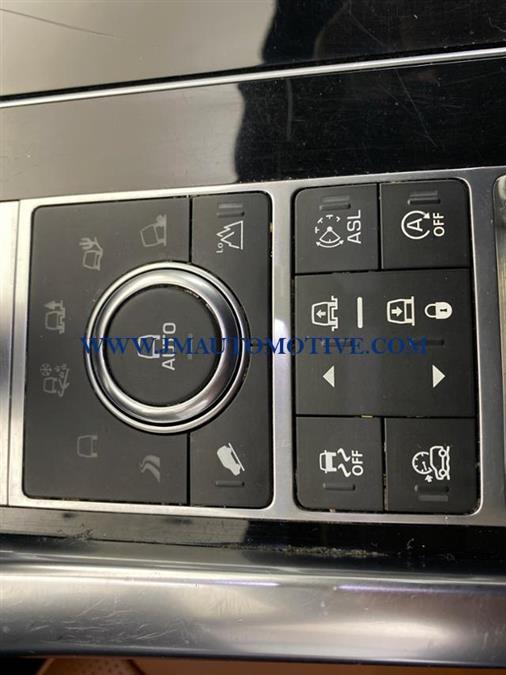 2016 Land Rover Range Rover Sport 4WD 4dr V8, available for sale in Naugatuck, Connecticut | J&M Automotive Sls&Svc LLC. Naugatuck, Connecticut 2016 Land Rover Range Rover Sport 4WD 4dr V8, available for sale in Naugatuck, Connecticut | J&M Automotive Sls&Svc LLC. Naugatuck, Connecticut