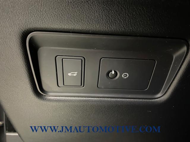 2016 Land Rover Range Rover Sport 4WD 4dr V8, available for sale in Naugatuck, Connecticut | J&M Automotive Sls&Svc LLC. Naugatuck, Connecticut 2016 Land Rover Range Rover Sport 4WD 4dr V8, available for sale in Naugatuck, Connecticut | J&M Automotive Sls&Svc LLC. Naugatuck, Connecticut