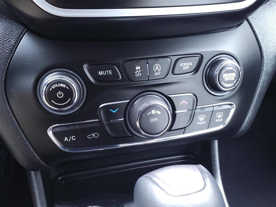 2019 Jeep Cherokee Latitude Plus, available for sale in Andover, Massachusetts | Autouse. Andover, Massachusetts 2019 Jeep Cherokee Latitude Plus, available for sale in Andover, Massachusetts | Autouse. Andover, Massachusetts