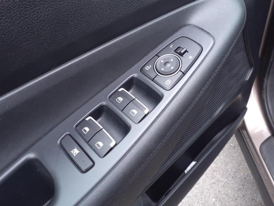2020 Hyundai Santa Fe SE, available for sale in Andover, Massachusetts | Autouse. Andover, Massachusetts 2020 Hyundai Santa Fe SE, available for sale in Andover, Massachusetts | Autouse. Andover, Massachusetts
