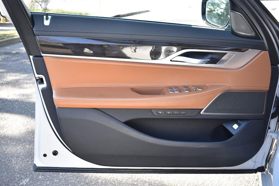 2020 BMW 7 Series 745e xDrive iPerformance AWD 4dr Sedan, available for sale in Great Neck, New York | Camy Cars. Great Neck, New York 2020 BMW 7 Series 745e xDrive iPerformance AWD 4dr Sedan, available for sale in Great Neck, New York | Camy Cars. Great Neck, New York