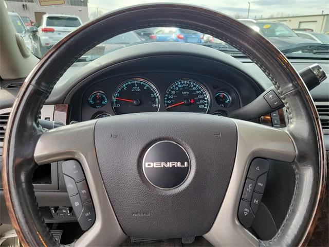 2013 GMC Sierra 1500 Denali, available for sale in Stratford, Connecticut | Wiz Leasing Inc. Stratford, Connecticut 2013 GMC Sierra 1500 Denali, available for sale in Stratford, Connecticut | Wiz Leasing Inc. Stratford, Connecticut