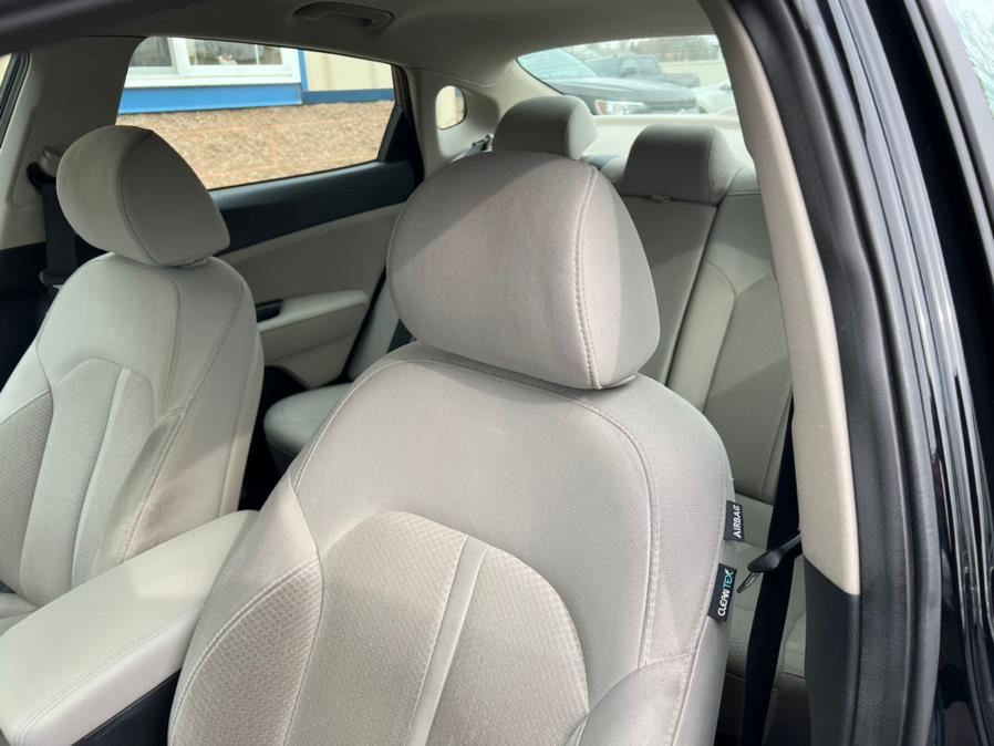 2016 Kia Optima 4dr Sdn LX, available for sale in East Windsor, Connecticut | Century Auto And Truck. East Windsor, Connecticut 2016 Kia Optima 4dr Sdn LX, available for sale in East Windsor, Connecticut | Century Auto And Truck. East Windsor, Connecticut