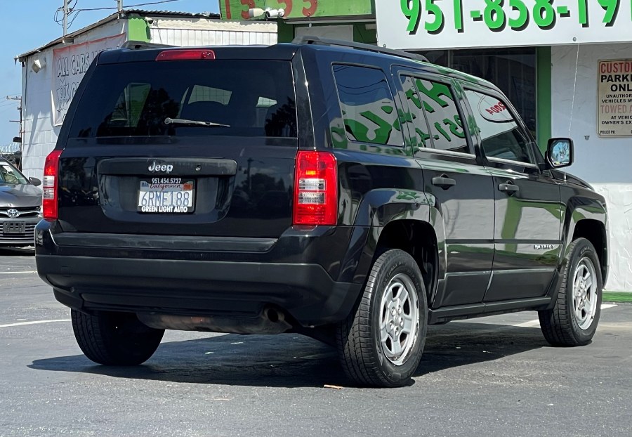 2011 Jeep Patriot FWD 4dr Sport, available for sale in Corona, California | Green Light Auto. Corona, California 2011 Jeep Patriot FWD 4dr Sport, available for sale in Corona, California | Green Light Auto. Corona, California