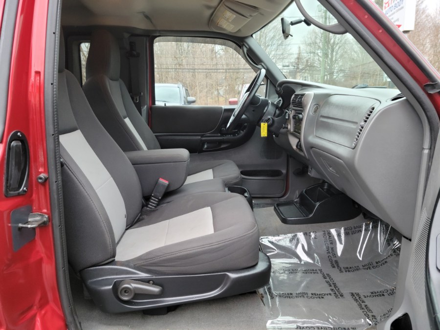 2005 Ford Ranger XLT 4WD Super Cab 4.0V6 Auto, available for sale in East Windsor, Connecticut | Toro Auto. East Windsor, Connecticut 2005 Ford Ranger XLT 4WD Super Cab 4.0V6 Auto, available for sale in East Windsor, Connecticut | Toro Auto. East Windsor, Connecticut