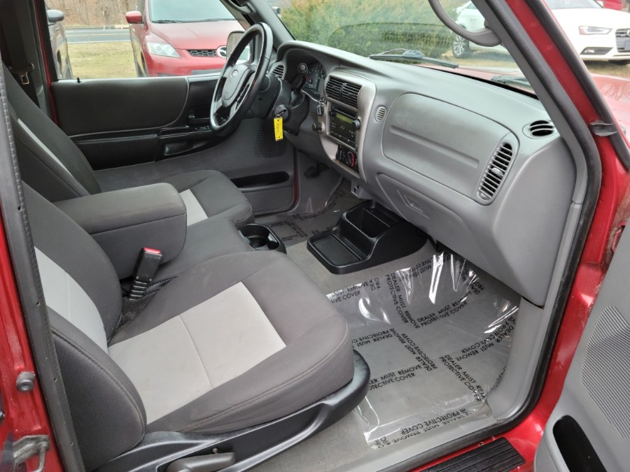 2005 Ford Ranger XLT 4WD Super Cab 4.0V6 Auto, available for sale in East Windsor, Connecticut | Toro Auto. East Windsor, Connecticut 2005 Ford Ranger XLT 4WD Super Cab 4.0V6 Auto, available for sale in East Windsor, Connecticut | Toro Auto. East Windsor, Connecticut