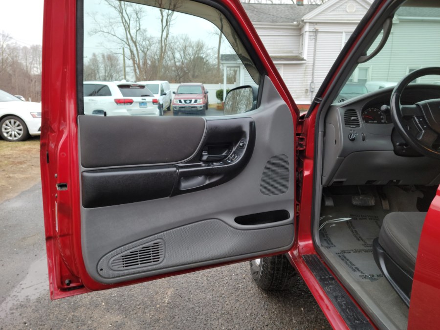 2005 Ford Ranger XLT 4WD Super Cab 4.0V6 Auto, available for sale in East Windsor, Connecticut | Toro Auto. East Windsor, Connecticut 2005 Ford Ranger XLT 4WD Super Cab 4.0V6 Auto, available for sale in East Windsor, Connecticut | Toro Auto. East Windsor, Connecticut