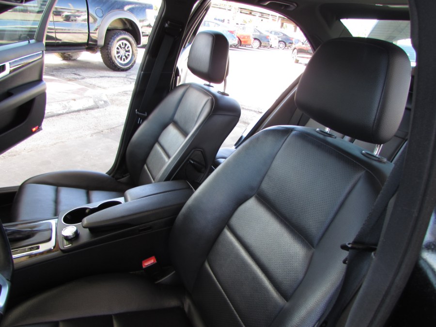 2014 Mercedes-Benz C-Class 4dr Sdn C 250 Sport RWD, available for sale in Orlando, Florida | VIP Auto Enterprise, Inc. Orlando, Florida 2014 Mercedes-Benz C-Class 4dr Sdn C 250 Sport RWD, available for sale in Orlando, Florida | VIP Auto Enterprise, Inc. Orlando, Florida