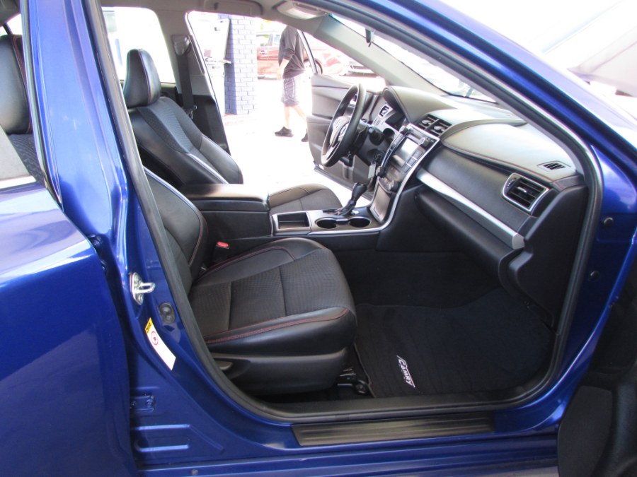2015 Toyota Camry 4dr Sdn I4 Auto SE (Natl), available for sale in Orlando, Florida | VIP Auto Enterprise, Inc. Orlando, Florida 2015 Toyota Camry 4dr Sdn I4 Auto SE (Natl), available for sale in Orlando, Florida | VIP Auto Enterprise, Inc. Orlando, Florida