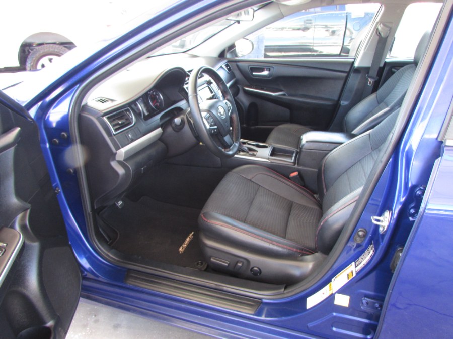 2015 Toyota Camry 4dr Sdn I4 Auto SE (Natl), available for sale in Orlando, Florida | VIP Auto Enterprise, Inc. Orlando, Florida 2015 Toyota Camry 4dr Sdn I4 Auto SE (Natl), available for sale in Orlando, Florida | VIP Auto Enterprise, Inc. Orlando, Florida