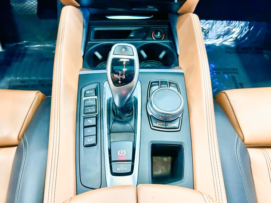 2017 BMW X6 xDrive35i Sports Activity Coupe, available for sale in Franklin Square, New York | Luxury Motor Club. Franklin Square, New York 2017 BMW X6 xDrive35i Sports Activity Coupe, available for sale in Franklin Square, New York | Luxury Motor Club. Franklin Square, New York