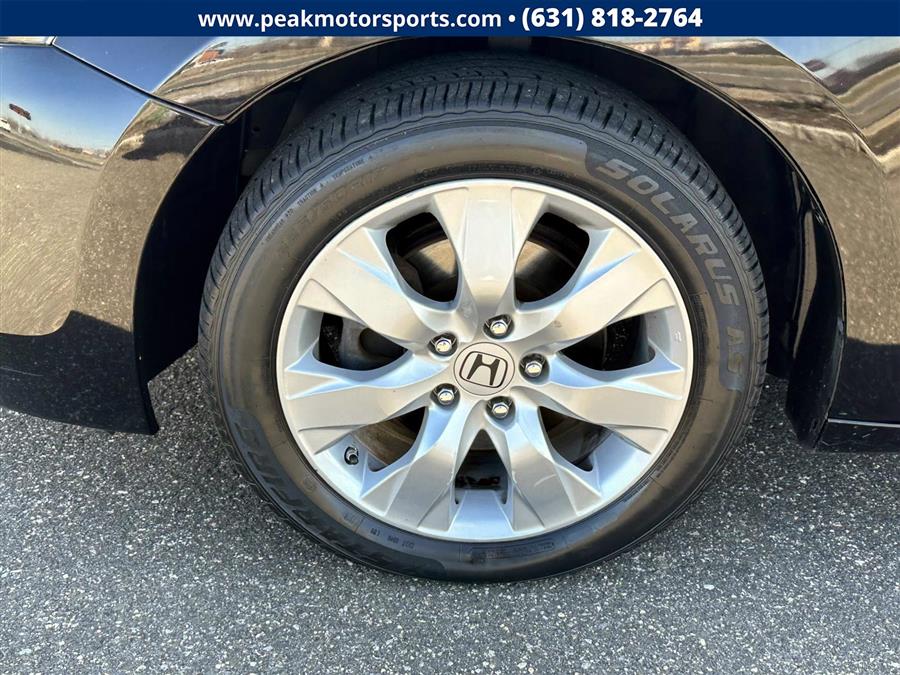 2010 Honda Accord Sdn 4dr V6 Auto EX-L, available for sale in Bayshore, New York | Peak Automotive Inc.. Bayshore, New York 2010 Honda Accord Sdn 4dr V6 Auto EX-L, available for sale in Bayshore, New York | Peak Automotive Inc.. Bayshore, New York