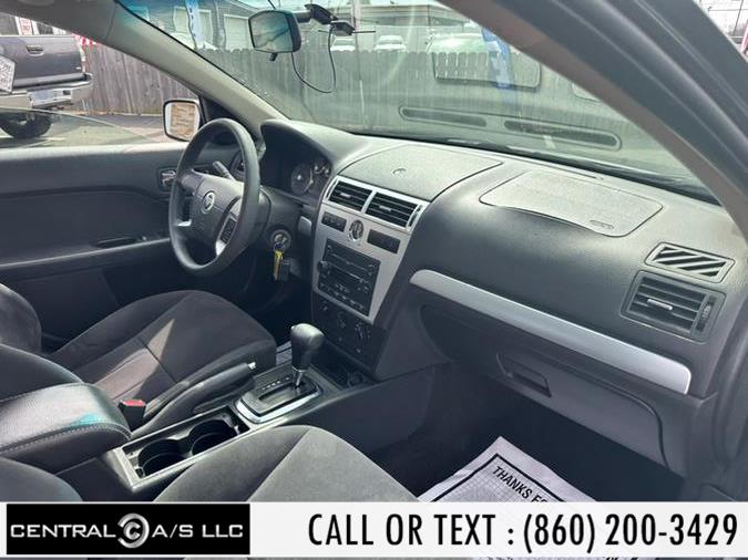 2007 Mercury Milan 4dr Sdn I4 FWD, available for sale in East Windsor, Connecticut | Central A/S LLC. East Windsor, Connecticut 2007 Mercury Milan 4dr Sdn I4 FWD, available for sale in East Windsor, Connecticut | Central A/S LLC. East Windsor, Connecticut