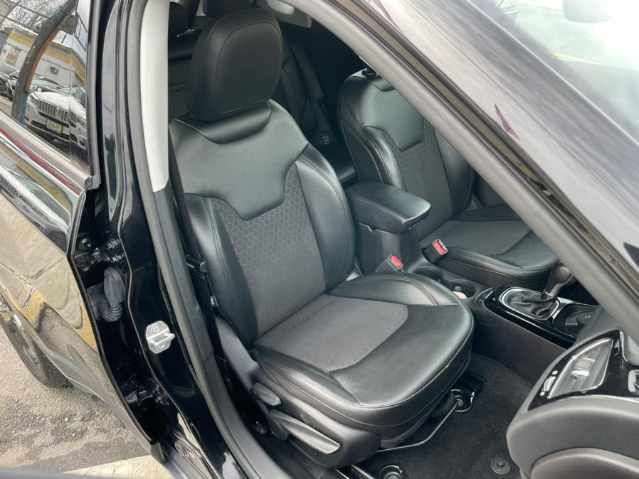 2020 Jeep Compass Altitude 4x4, available for sale in Brooklyn, New York | Worlds Best Auto Inc. Brooklyn, New York 2020 Jeep Compass Altitude 4x4, available for sale in Brooklyn, New York | Worlds Best Auto Inc. Brooklyn, New York