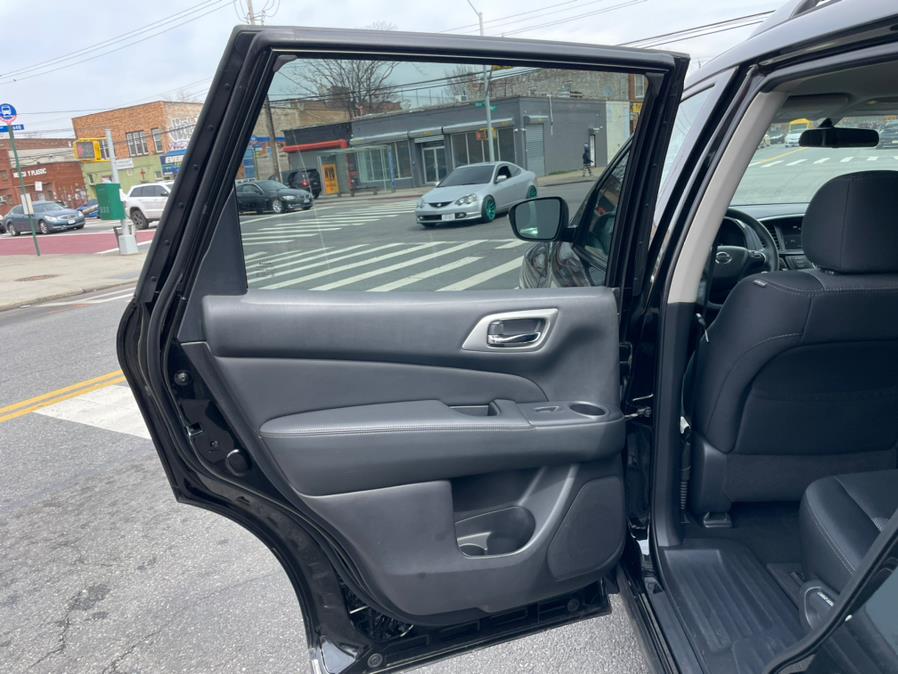 2019 Nissan Pathfinder 4x4 S, available for sale in Brooklyn, New York | Worlds Best Auto Inc. Brooklyn, New York 2019 Nissan Pathfinder 4x4 S, available for sale in Brooklyn, New York | Worlds Best Auto Inc. Brooklyn, New York