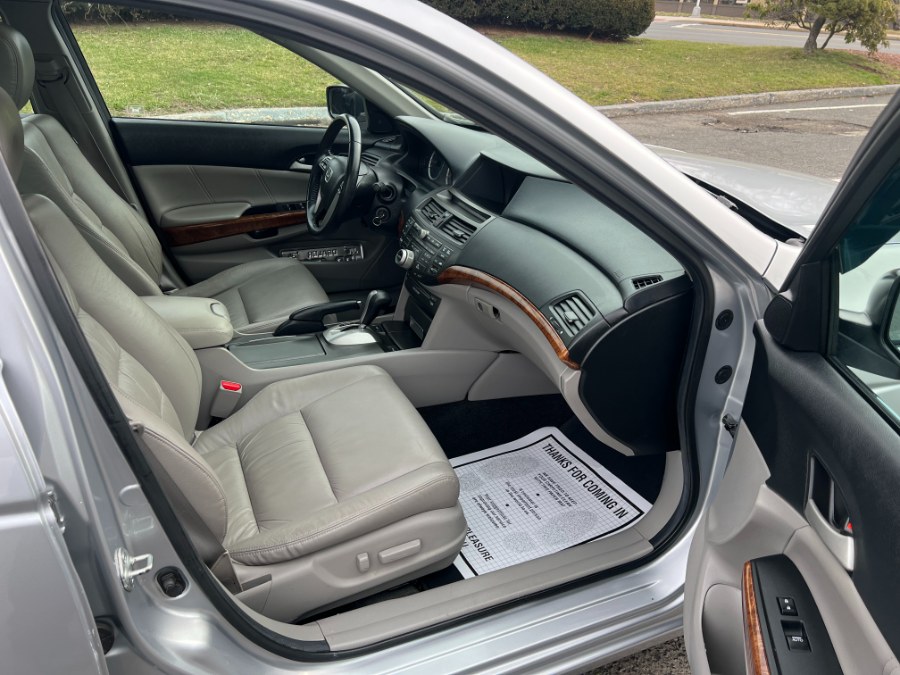 2011 Honda Accord Sedan 4dr V6 Auto EX-L w/Navi, available for sale in Hartford , Connecticut | Ledyard Auto Sale LLC. Hartford , Connecticut 2011 Honda Accord Sedan 4dr V6 Auto EX-L w/Navi, available for sale in Hartford , Connecticut | Ledyard Auto Sale LLC. Hartford , Connecticut