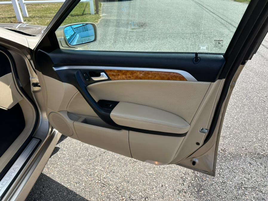 2006 Acura TL 4dr Sdn AT, available for sale in South Windsor, Connecticut | Mike And Tony Auto Sales, Inc. South Windsor, Connecticut 2006 Acura TL 4dr Sdn AT, available for sale in South Windsor, Connecticut | Mike And Tony Auto Sales, Inc. South Windsor, Connecticut