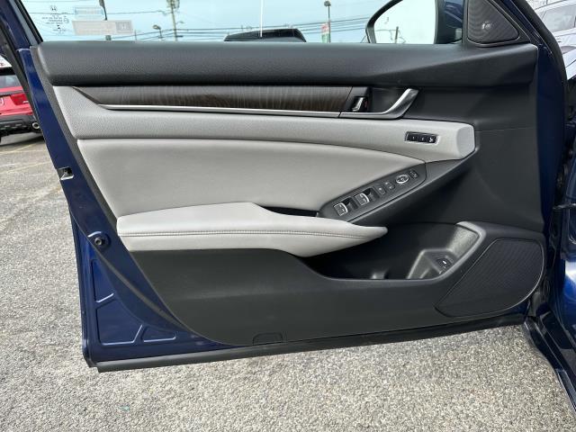 2018 Honda Accord Sedan EX-L, available for sale in Patchogue, New York | Baron Supercenter. Patchogue, New York 2018 Honda Accord Sedan EX-L, available for sale in Patchogue, New York | Baron Supercenter. Patchogue, New York