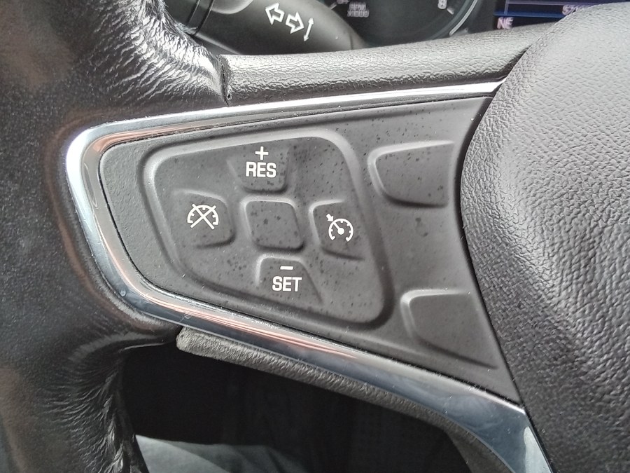 2019 Chevrolet Equinox FWD 4dr LT w/1LT, available for sale in Irvington, New Jersey | NJ Used Cars Center. Irvington, New Jersey 2019 Chevrolet Equinox FWD 4dr LT w/1LT, available for sale in Irvington, New Jersey | NJ Used Cars Center. Irvington, New Jersey