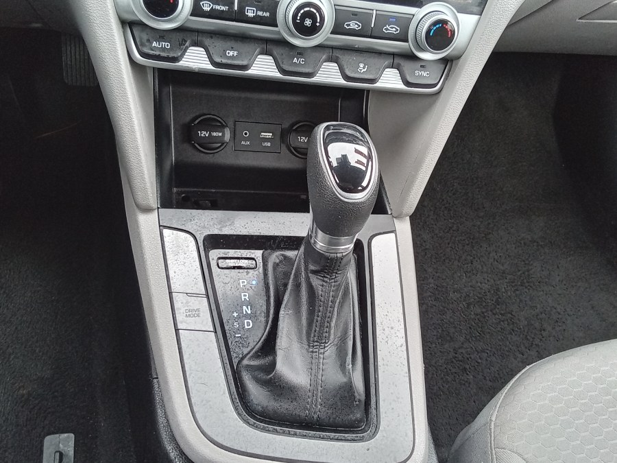 2020 Hyundai Elantra SEL IVT SULEV, available for sale in Irvington, New Jersey | NJ Used Cars Center. Irvington, New Jersey 2020 Hyundai Elantra SEL IVT SULEV, available for sale in Irvington, New Jersey | NJ Used Cars Center. Irvington, New Jersey