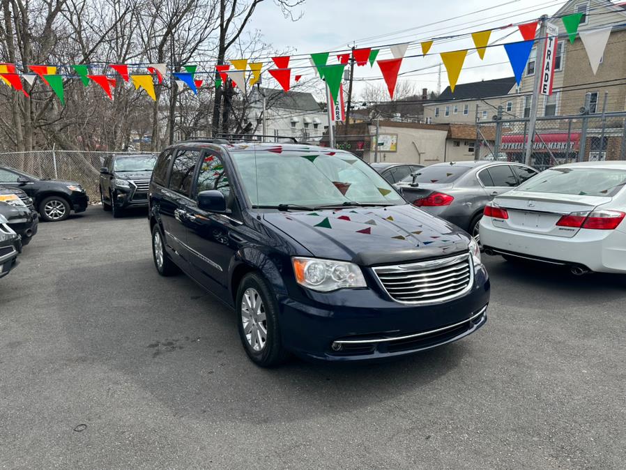 2016 Chrysler Town & Country 4dr Wgn Touring, available for sale in Paterson, New Jersey | Xcell Motors LLC. Paterson, New Jersey