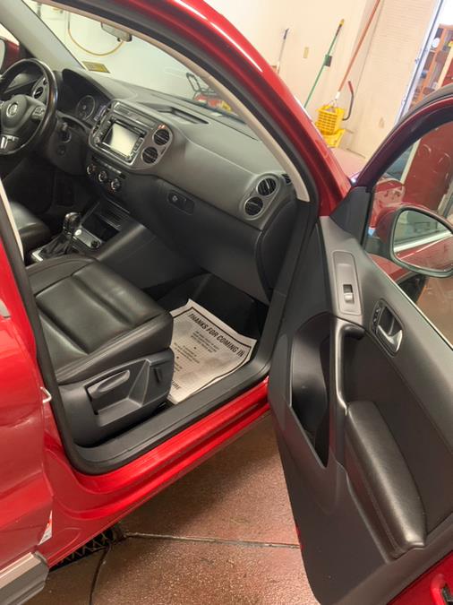 2014 Volkswagen Tiguan 4MOTION 4dr Auto SEL, available for sale in Barre, Vermont | Routhier Auto Center. Barre, Vermont 2014 Volkswagen Tiguan 4MOTION 4dr Auto SEL, available for sale in Barre, Vermont | Routhier Auto Center. Barre, Vermont