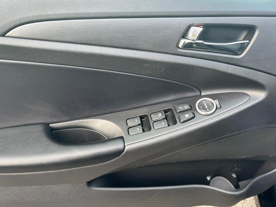 2011 Hyundai Sonata 4dr Sdn 2.4L Auto SE, available for sale in Berlin, Connecticut | Main Auto of Berlin. Berlin, Connecticut 2011 Hyundai Sonata 4dr Sdn 2.4L Auto SE, available for sale in Berlin, Connecticut | Main Auto of Berlin. Berlin, Connecticut