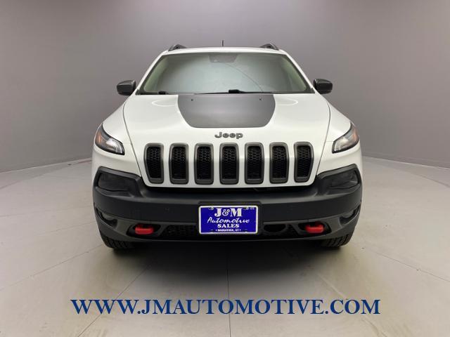 2016 Jeep Cherokee 4WD 4dr Trailhawk, available for sale in Naugatuck, Connecticut | J&M Automotive Sls&Svc LLC. Naugatuck, Connecticut 2016 Jeep Cherokee 4WD 4dr Trailhawk, available for sale in Naugatuck, Connecticut | J&M Automotive Sls&Svc LLC. Naugatuck, Connecticut