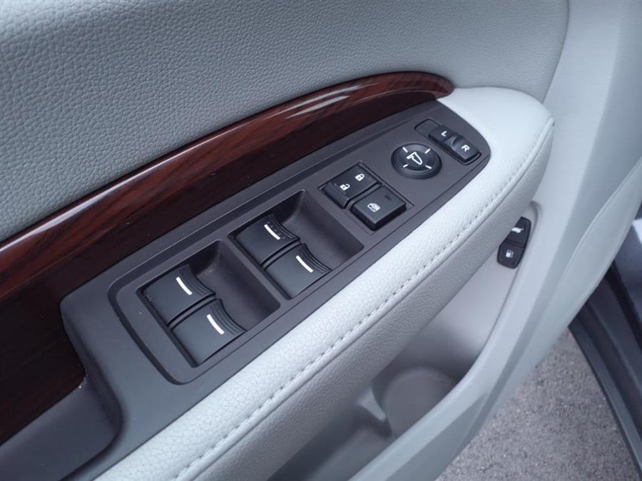 2015 Acura Mdx SH-AWD w/Tech, available for sale in Andover, Massachusetts | Autouse. Andover, Massachusetts 2015 Acura Mdx SH-AWD w/Tech, available for sale in Andover, Massachusetts | Autouse. Andover, Massachusetts
