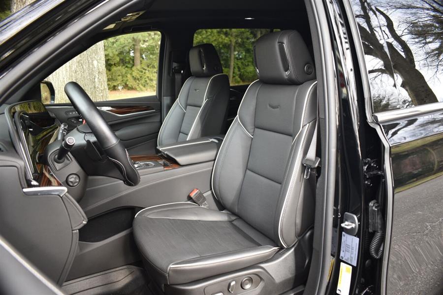 2023 Cadillac Escalade Esv Premium Luxury 4x4 4dr SUV, available for sale in Great Neck, New York | Camy Cars. Great Neck, New York 2023 Cadillac Escalade Esv Premium Luxury 4x4 4dr SUV, available for sale in Great Neck, New York | Camy Cars. Great Neck, New York