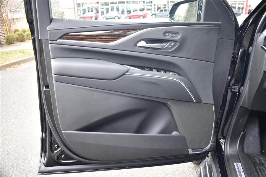 2023 Cadillac Escalade Esv Premium Luxury 4x4 4dr SUV, available for sale in Great Neck, New York | Camy Cars. Great Neck, New York 2023 Cadillac Escalade Esv Premium Luxury 4x4 4dr SUV, available for sale in Great Neck, New York | Camy Cars. Great Neck, New York