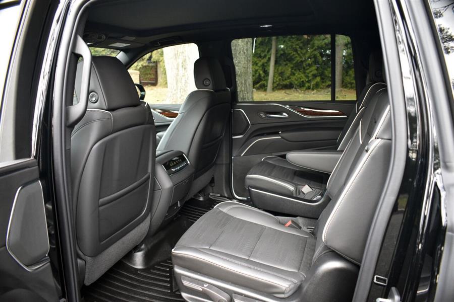 2023 Cadillac Escalade Esv Premium Luxury 4x4 4dr SUV, available for sale in Great Neck, New York | Camy Cars. Great Neck, New York 2023 Cadillac Escalade Esv Premium Luxury 4x4 4dr SUV, available for sale in Great Neck, New York | Camy Cars. Great Neck, New York