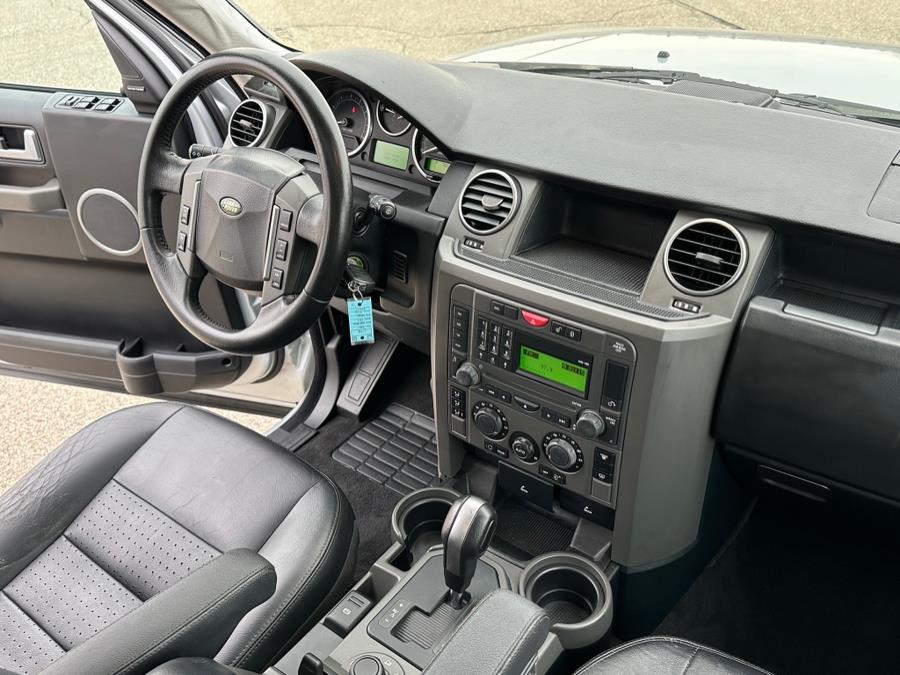 2006 Land Rover LR3 4dr V8 Wgn SE, available for sale in Darien, Wisconsin | Geneva Motor Cars. Darien, Wisconsin 2006 Land Rover LR3 4dr V8 Wgn SE, available for sale in Darien, Wisconsin | Geneva Motor Cars. Darien, Wisconsin