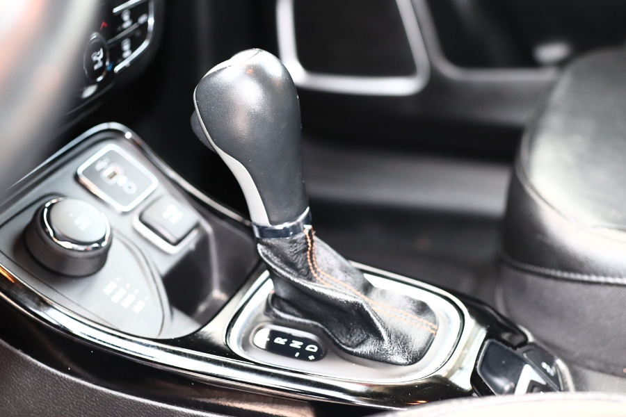 2020 Jeep Compass Limited 4x4, available for sale in Jamaica, New York | Hillside Auto Mall Inc.. Jamaica, New York 2020 Jeep Compass Limited 4x4, available for sale in Jamaica, New York | Hillside Auto Mall Inc.. Jamaica, New York