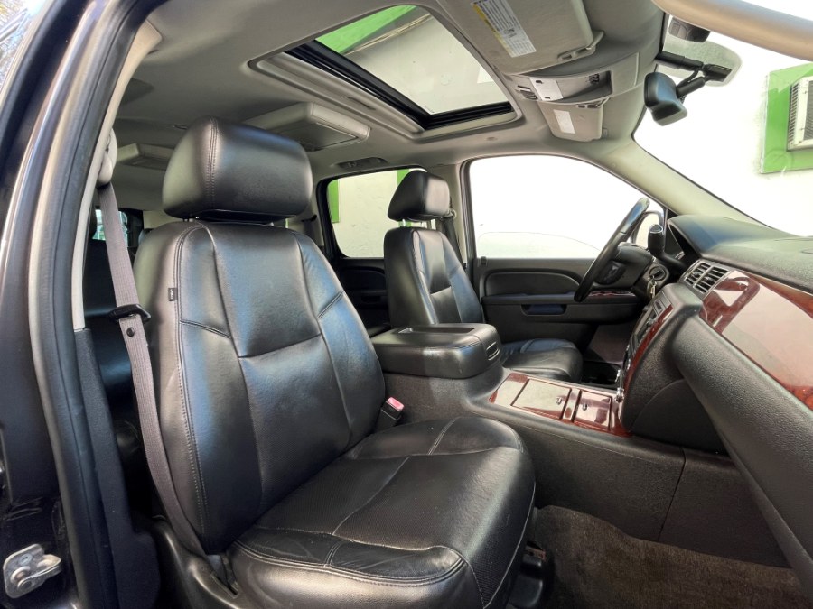 2011 Chevrolet Suburban 4WD 4dr 1500 LTZ, available for sale in Corona, California | Green Light Auto. Corona, California 2011 Chevrolet Suburban 4WD 4dr 1500 LTZ, available for sale in Corona, California | Green Light Auto. Corona, California