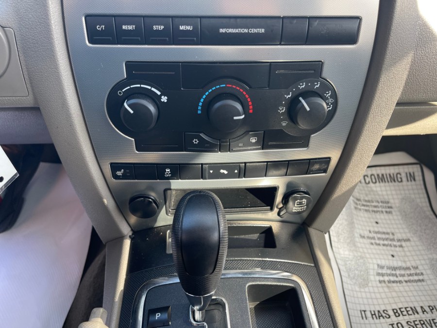 2006 Jeep Grand Cherokee 4dr Laredo 4WD, available for sale in Huntington Station, New York | My Auto Inc.. Huntington Station, New York 2006 Jeep Grand Cherokee 4dr Laredo 4WD, available for sale in Huntington Station, New York | My Auto Inc.. Huntington Station, New York