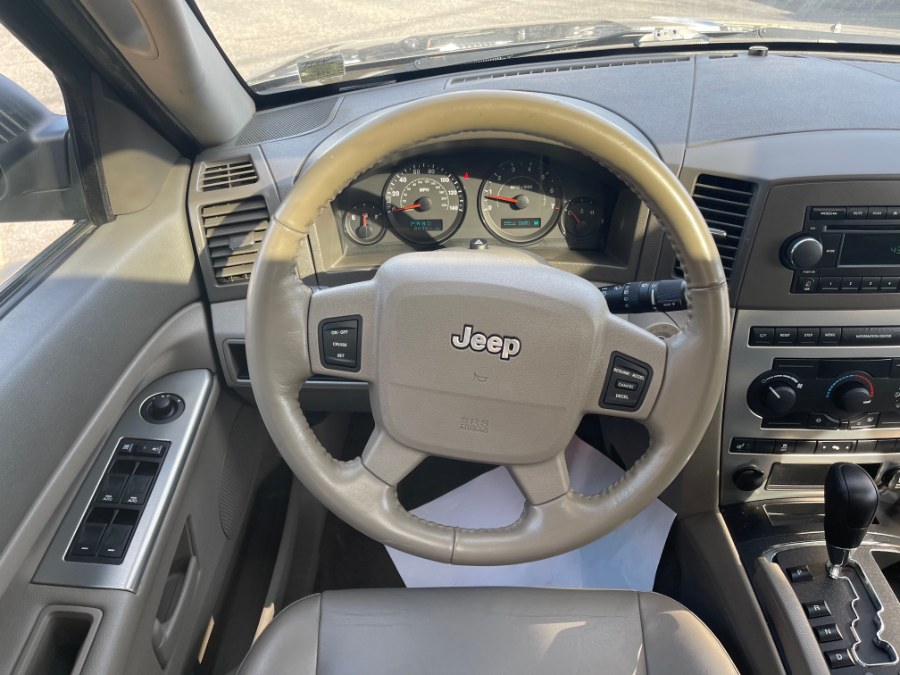 2006 Jeep Grand Cherokee 4dr Laredo 4WD, available for sale in Huntington Station, New York | My Auto Inc.. Huntington Station, New York 2006 Jeep Grand Cherokee 4dr Laredo 4WD, available for sale in Huntington Station, New York | My Auto Inc.. Huntington Station, New York