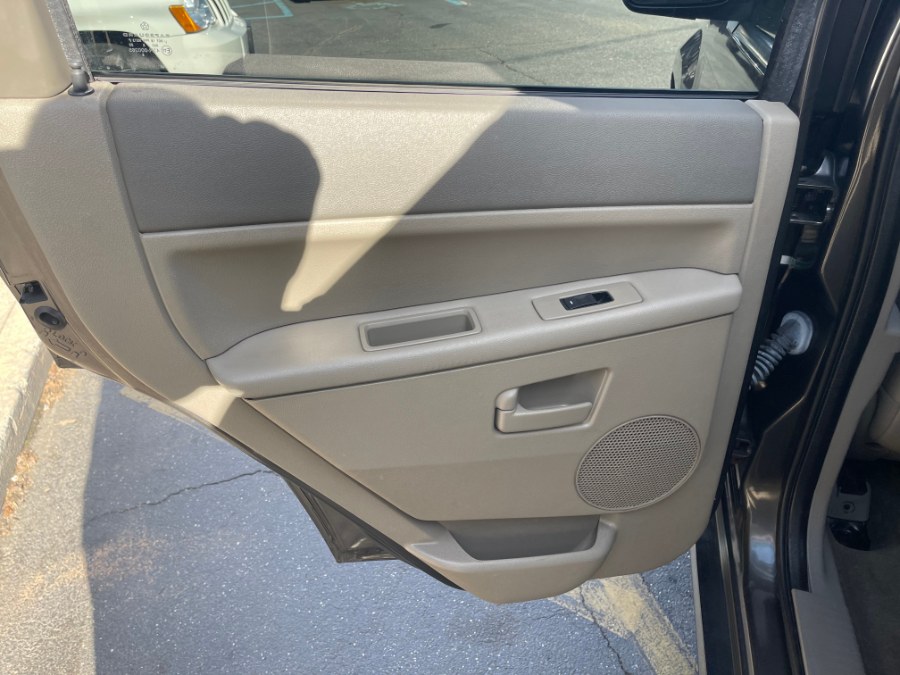 2006 Jeep Grand Cherokee 4dr Laredo 4WD, available for sale in Huntington Station, New York | My Auto Inc.. Huntington Station, New York 2006 Jeep Grand Cherokee 4dr Laredo 4WD, available for sale in Huntington Station, New York | My Auto Inc.. Huntington Station, New York