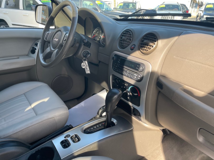 2006 Jeep Liberty 4dr Limited 4WD, available for sale in Huntington Station, New York | My Auto Inc.. Huntington Station, New York 2006 Jeep Liberty 4dr Limited 4WD, available for sale in Huntington Station, New York | My Auto Inc.. Huntington Station, New York