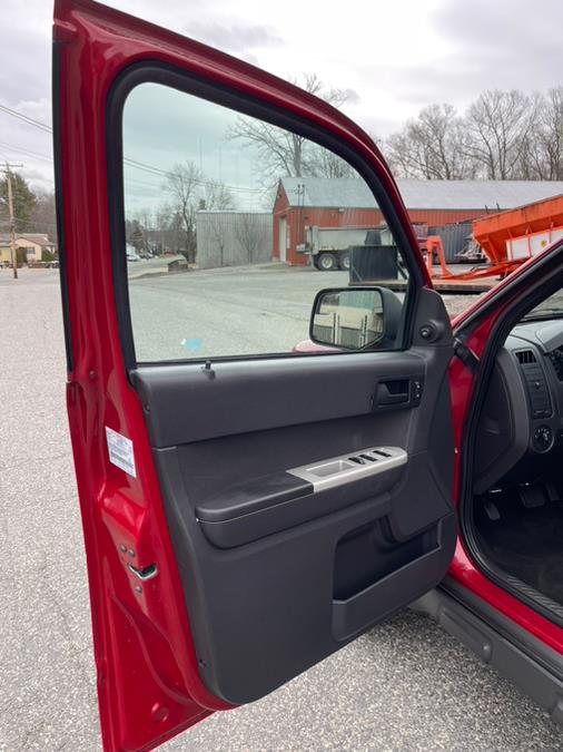 2010 Ford Escape 4WD 4dr XLT, available for sale in Ashland , Massachusetts | New Beginning Auto Service Inc . Ashland , Massachusetts 2010 Ford Escape 4WD 4dr XLT, available for sale in Ashland , Massachusetts | New Beginning Auto Service Inc . Ashland , Massachusetts