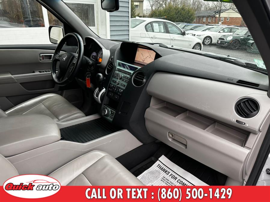 2011 Honda Pilot 4WD 4dr EX-L w/Navi, available for sale in Bristol, Connecticut | Quick Auto LLC. Bristol, Connecticut 2011 Honda Pilot 4WD 4dr EX-L w/Navi, available for sale in Bristol, Connecticut | Quick Auto LLC. Bristol, Connecticut