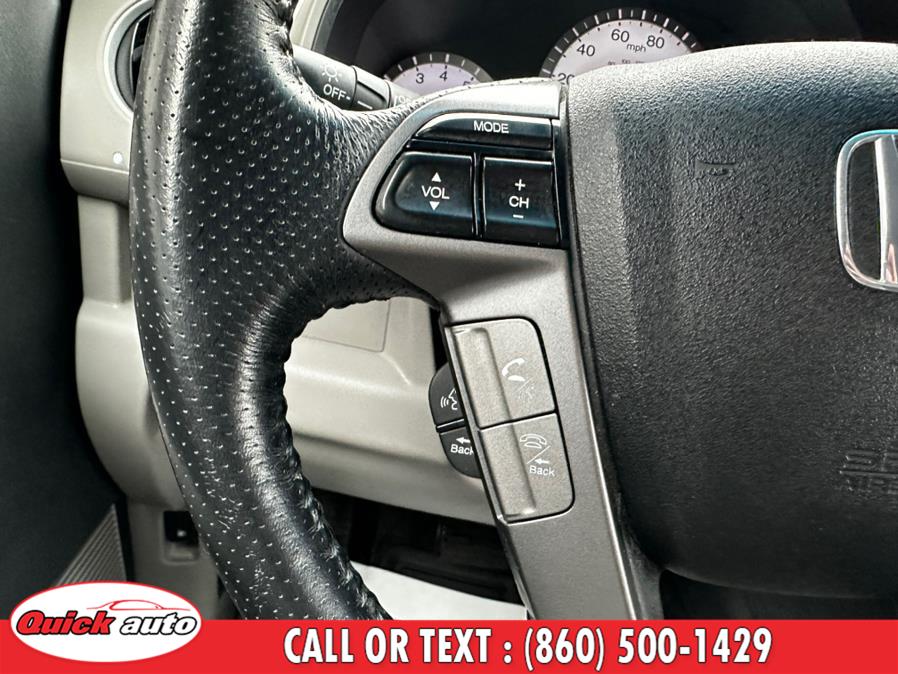 2011 Honda Pilot 4WD 4dr EX-L w/Navi, available for sale in Bristol, Connecticut | Quick Auto LLC. Bristol, Connecticut 2011 Honda Pilot 4WD 4dr EX-L w/Navi, available for sale in Bristol, Connecticut | Quick Auto LLC. Bristol, Connecticut