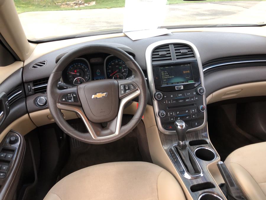 2015 Chevrolet Malibu 4dr Sdn LT w/1LT, available for sale in Beavercreek, Ohio | Wholesale Direct Motors. Beavercreek, Ohio 2015 Chevrolet Malibu 4dr Sdn LT w/1LT, available for sale in Beavercreek, Ohio | Wholesale Direct Motors. Beavercreek, Ohio