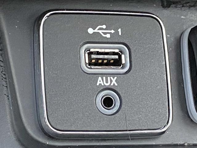2022 Jeep Cherokee Latitude Lux, available for sale in Bronx, New York | Eastchester Motor Cars. Bronx, New York 2022 Jeep Cherokee Latitude Lux, available for sale in Bronx, New York | Eastchester Motor Cars. Bronx, New York