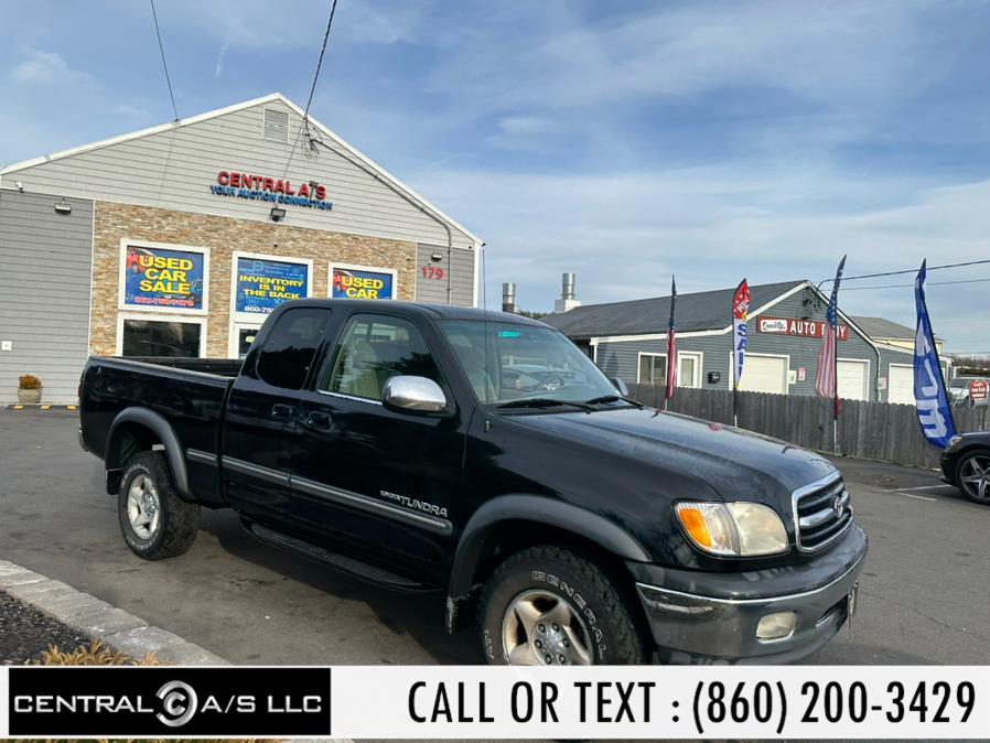 2000 Toyota Tundra Access Cab V8 Auto SR5 4WD, available for sale in East Windsor, Connecticut | Central A/S LLC. East Windsor, Connecticut