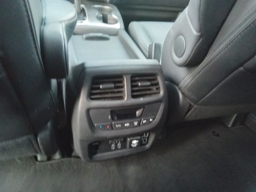 2019 Honda Pilot EX-L w/Navi & RES AWD, available for sale in Irvington, New Jersey | NJ Used Cars Center. Irvington, New Jersey 2019 Honda Pilot EX-L w/Navi & RES AWD, available for sale in Irvington, New Jersey | NJ Used Cars Center. Irvington, New Jersey